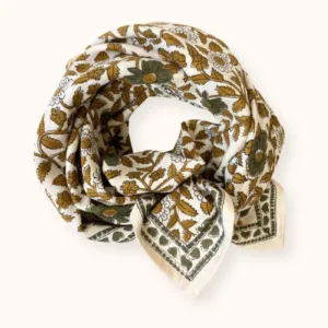 grand foulard latika coeur macadamia