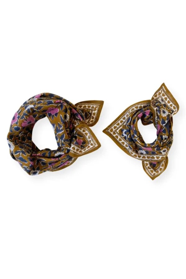 Petit foulard manika coeur tapenade