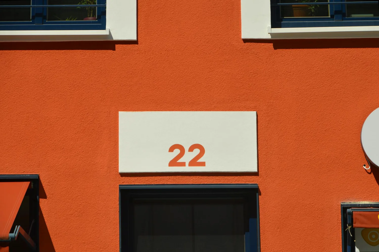 222 : signification spirituelle, amour et message des anges